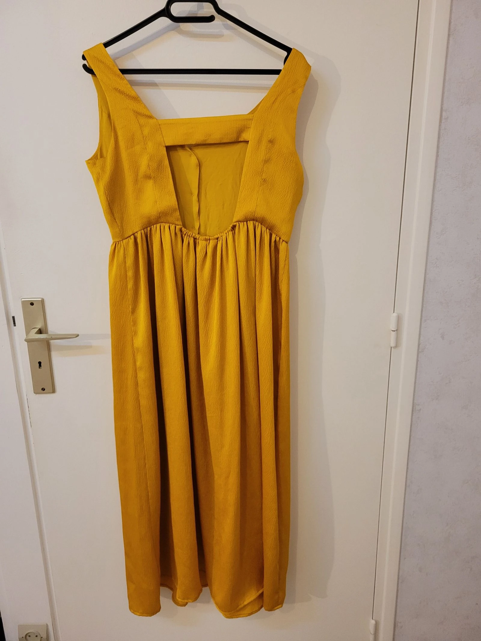 Vestido longo mostarda Naf Naf - Tamanho 40 – photo 4